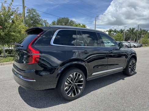 New 2026 Volvo XC90 B6 Core w/ Protection Package AWD/4WD image 3