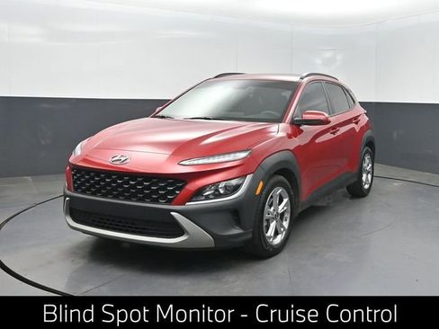 Used 2022 Hyundai Kona SEL w/ Cargo Package FWD image 1