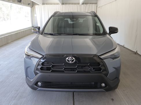 New 2026 Toyota Corolla Cross XLE w/ Convenience Package AWD/4WD image 4