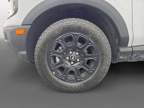 Used 2025 Ford Bronco Sport Badlands image 15