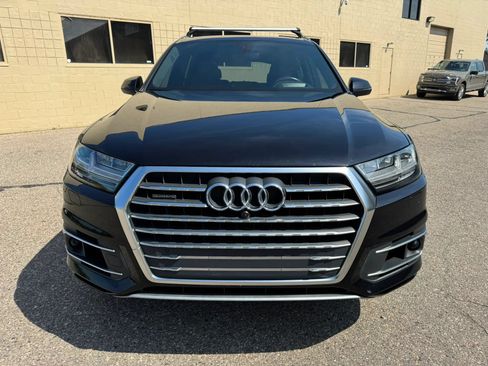 Used 2018 Audi Q7 3.0T Prestige AWD/4WD image 2