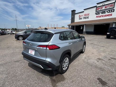 Used 2024 Toyota Corolla Cross L FWD image 7