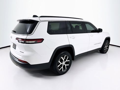 Used 2025 Jeep Grand Cherokee L Limited RWD image 8