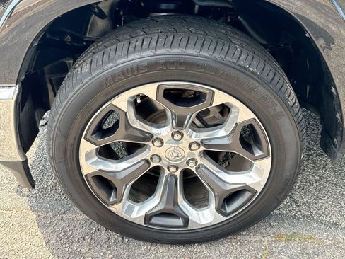 Used 2019 RAM 1500 Limited AWD/4WD image 26