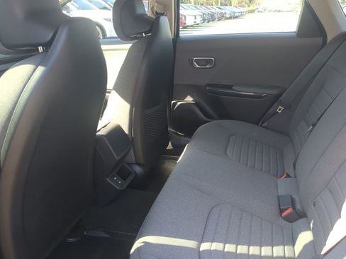 New 2025 Kia K4 EX image 12