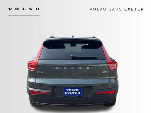 New 2026 Volvo XC40 B5 Plus w/ Climate Package AWD/4WD image 6