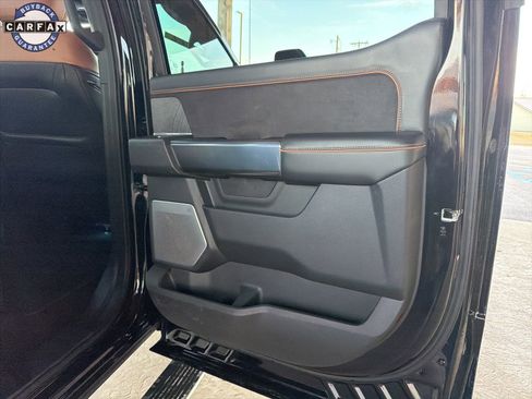 Used 2024 Ford F250 Platinum AWD/4WD image 6