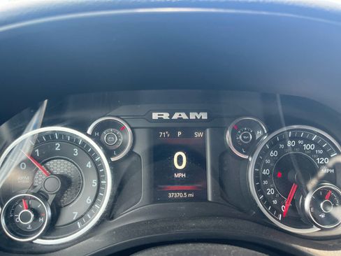 Used 2021 RAM 1500 Big Horn AWD/4WD image 12