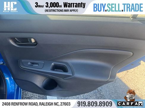 Used 2020 Nissan Versa S image 18