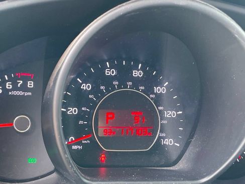 Used 2019 Kia Soul FWD image 5