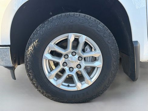 Used 2023 Chevrolet Silverado 1500 LT RWD image 41