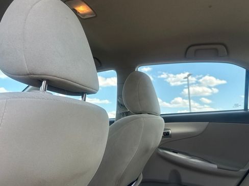Used 2011 Toyota Corolla S FWD image 35