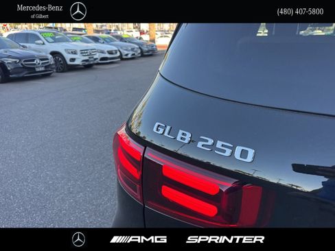 New 2026 Mercedes-Benz GLB 250 image 6