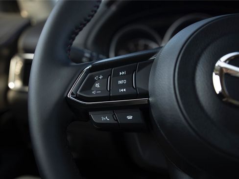 New 2025 MAZDA CX-5 Carbon Edition image 14