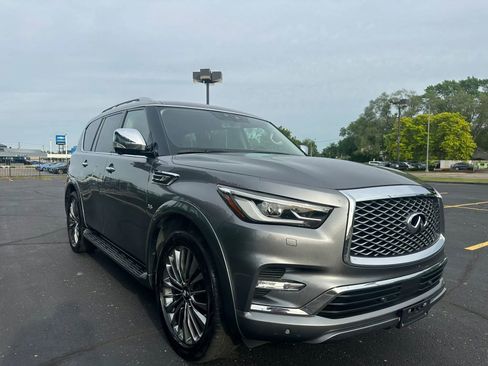 Used 2019 INFINITI QX80 Luxe w/ Proactive Package AWD/4WD image 3