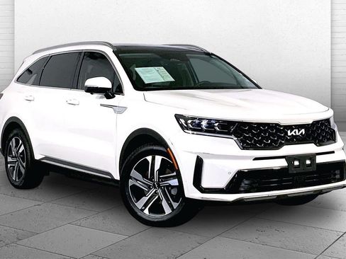 Certified 2024 Kia Sorento SX Prestige w/ Panoramic Sunroof Package AWD/4WD image 1