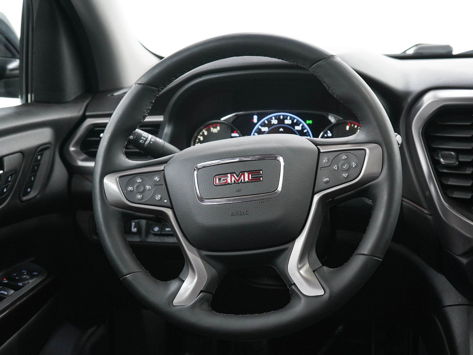 Used 2023 GMC Acadia AT4 w/ GMC Pro Grade Package AWD/4WD image 19