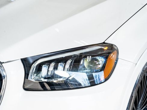 Used 2021 Mercedes-Benz Maybach GLS 600 Maybach GLS 600 image 13