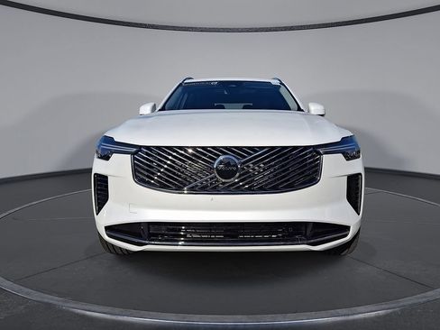 Certified 2025 Volvo XC90 B5 Core AWD/4WD image 35