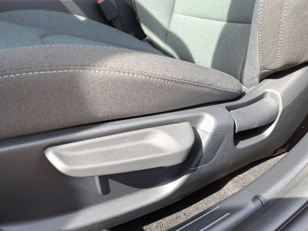 Used 2025 Kia K4 FWD image 20