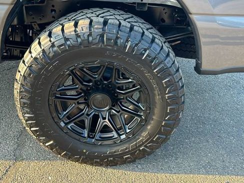 New 2026 Ford F250 Lariat w/ FX4 Off-Road Package AWD/4WD image 6