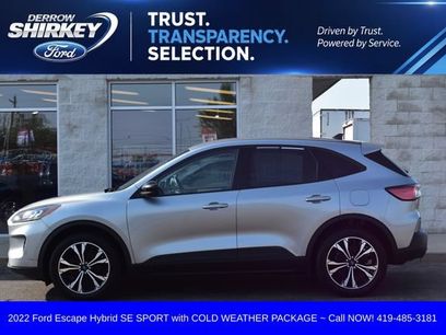 Used 2022 Ford Escape SE w/ SE Sport Appearance Package