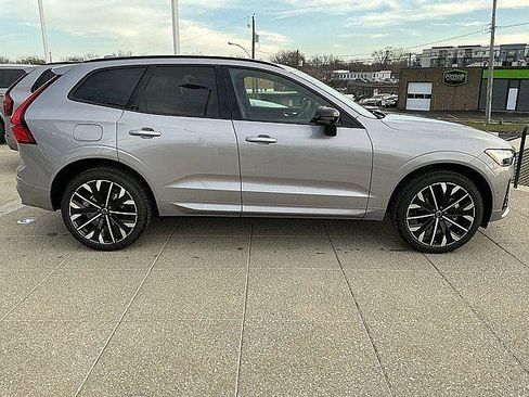 New 2026 Volvo XC60 B5 Plus w/ Protection Package Premier AWD/4WD image 7