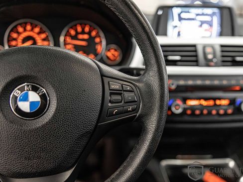 Used 2014 BMW 320i xDrive Sedan image 27