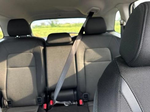 Used 2025 Honda CR-V LX image 12
