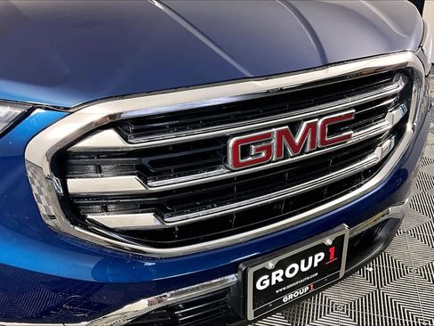 Used 2021 GMC Terrain SLT w/ LPO, Floor Liner Package image 28