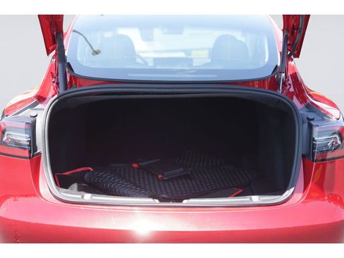 Used 2023 Tesla Model 3 Standard Range RWD image 30