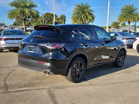 New 2026 Honda HR-V Sport image 4