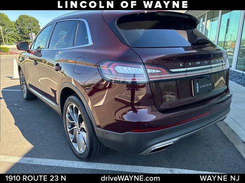Certified 2023 Lincoln Nautilus Reserve w/ Equipment Group 201A AWD/4WD image 4