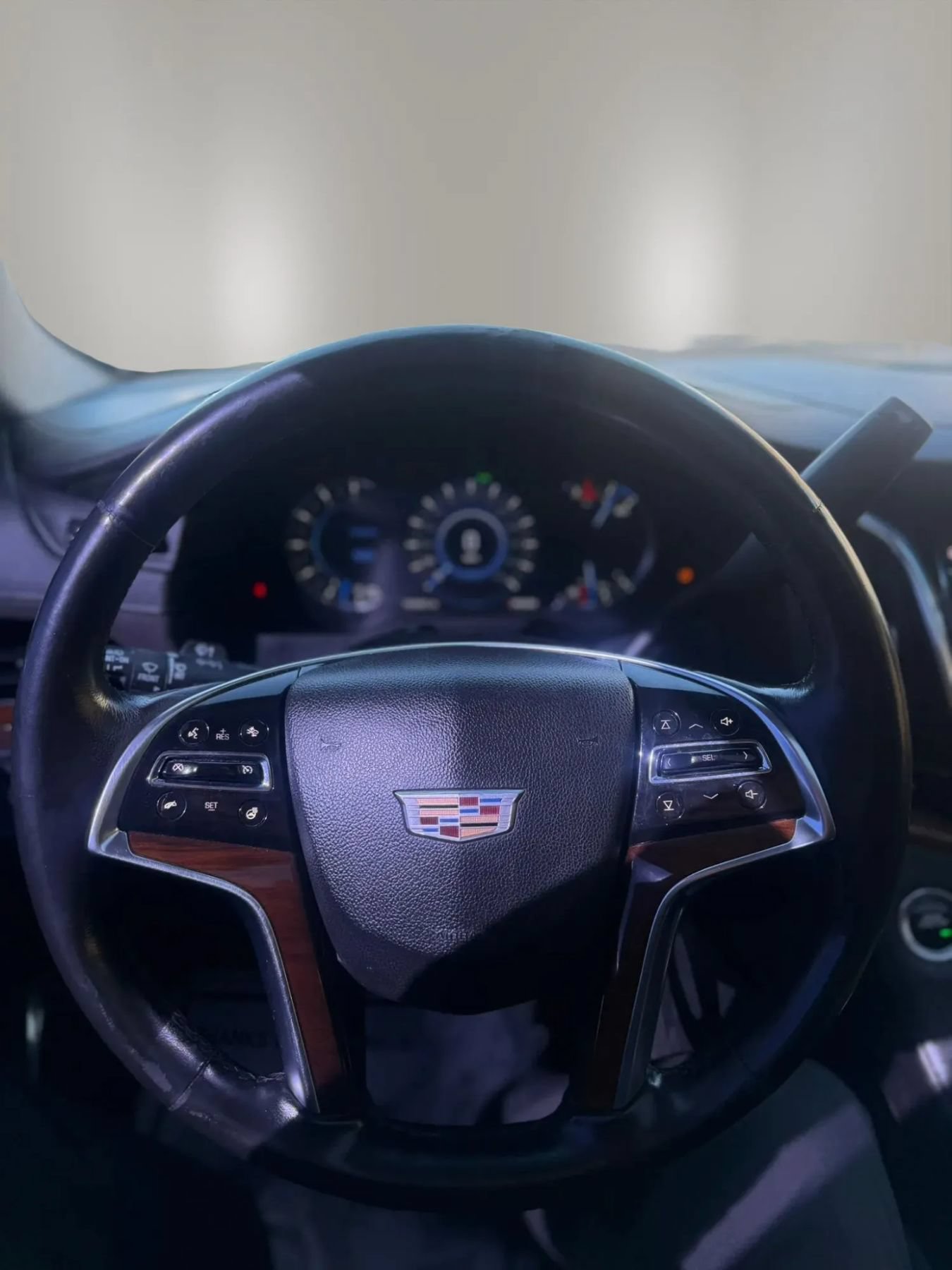 Used 2016 Cadillac Escalade Premium RWD image 13