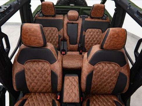 Used 2025 Ford Bronco Big Bend AWD/4WD image 3
