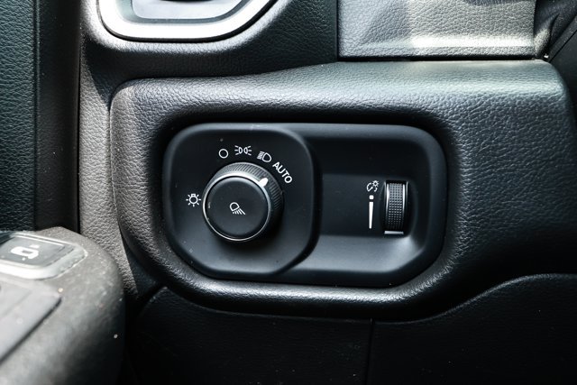 Used 2024 RAM 2500 Tradesman AWD/4WD image 15