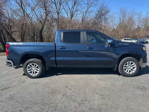 Used 2022 Chevrolet Silverado 1500 LT image 4
