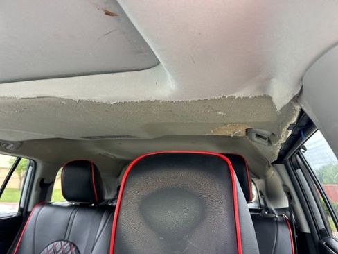 Used 2023 Toyota Highlander XLE FWD image 15