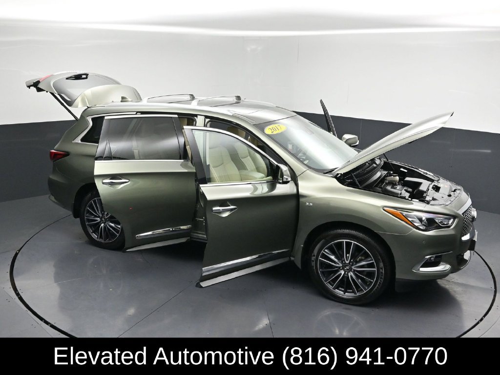 Used 2017 INFINITI QX60 Luxe w/ Deluxe Technology Package AWD/4WD image 41