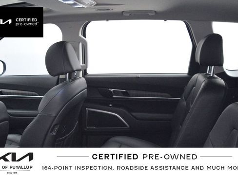 Used 2024 Kia Telluride EX w/ EX Captain's Chair Package image 13