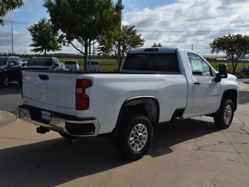 New 2026 Chevrolet Silverado 2500 W/T w/ Z71 Off-Road Package image 5