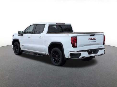 Used 2023 GMC Sierra 1500 Elevation w/ X31 Off-Road Package AWD/4WD image 4