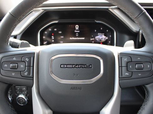 Used 2026 GMC Sierra 1500 Denali w/ Denali Reserve Package AWD/4WD image 12
