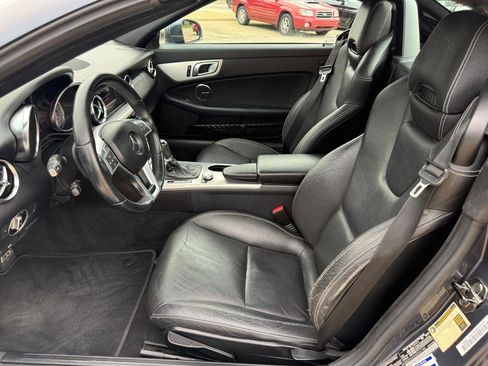 Used 2013 Mercedes-Benz SLK 350 image 11