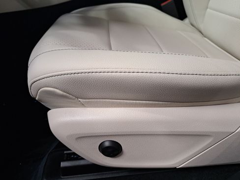 New 2026 Mercedes-Benz GLE 450 4MATIC image 29