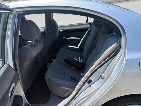 Used 2010 Honda Civic LX image 28