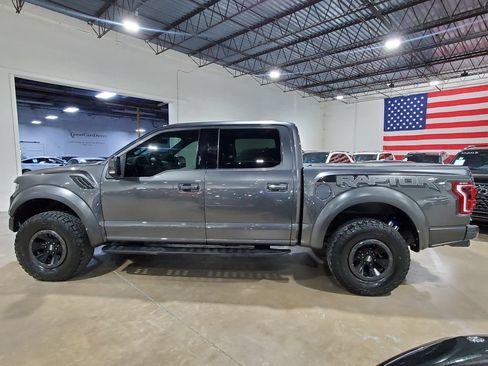Used 2018 Ford F150 Raptor w/ Equipment Group 802A Luxury AWD/4WD image 13