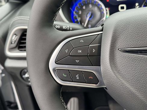 New 2026 Chrysler Pacifica Select image 22