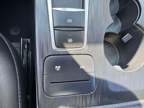 Used 2022 Ford Escape SEL FWD image 27