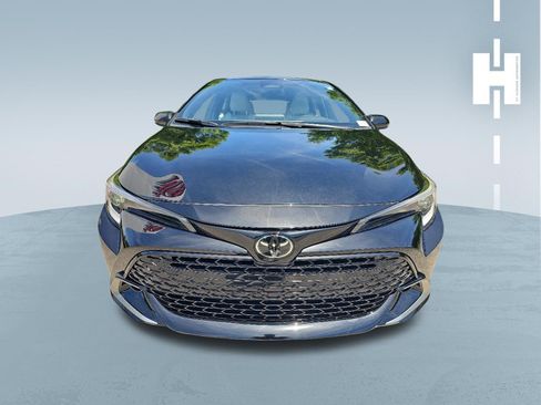 Used 2024 Toyota Corolla XSE FWD image 3